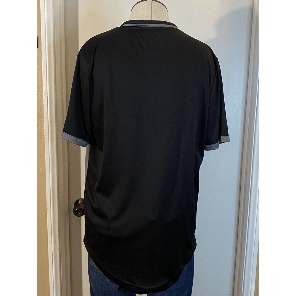 Men's Fanatics Black/Gray LAFC Striker V-Neck T-Shirt - Picture 2 of 14